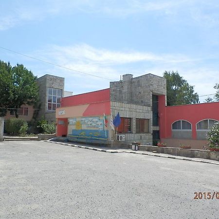 Olimpia Supersnab Hotel Balchik Extérieur photo