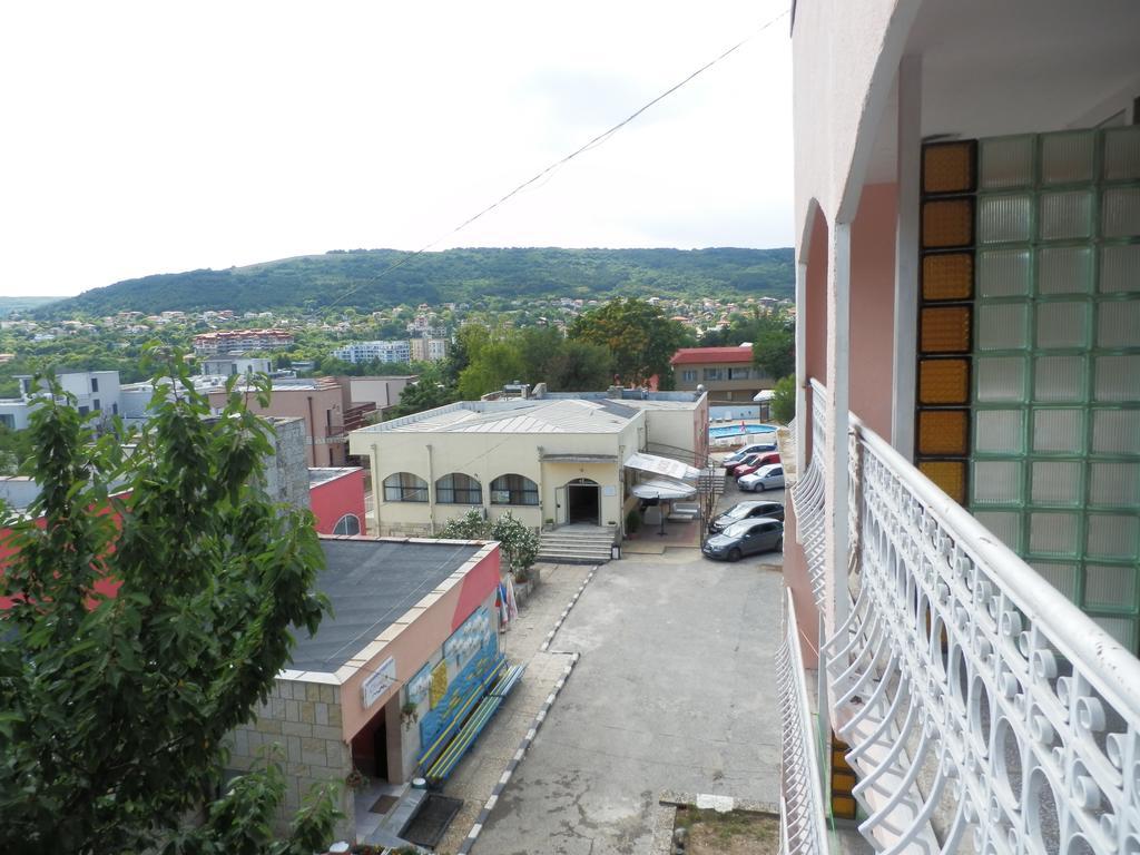 Olimpia Supersnab Hotel Balchik Extérieur photo