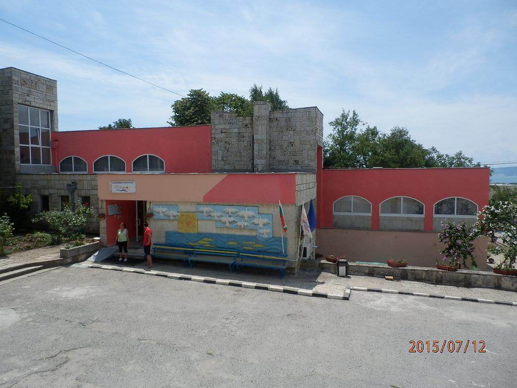 Olimpia Supersnab Hotel Balchik Extérieur photo