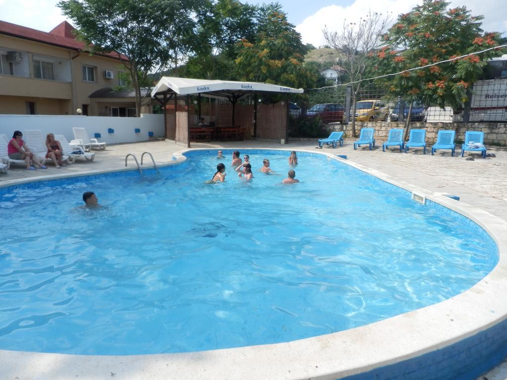 Olimpia Supersnab Hotel Balchik Extérieur photo
