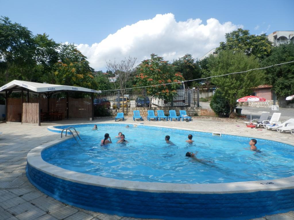 Olimpia Supersnab Hotel Balchik Extérieur photo