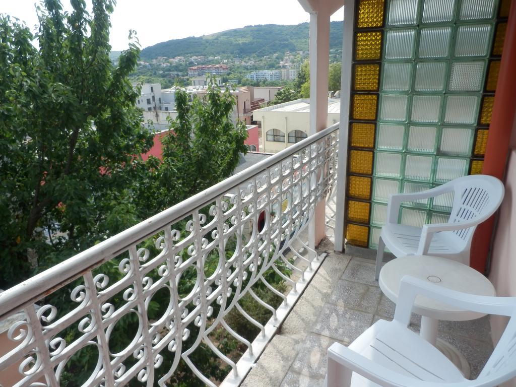 Olimpia Supersnab Hotel Balchik Extérieur photo