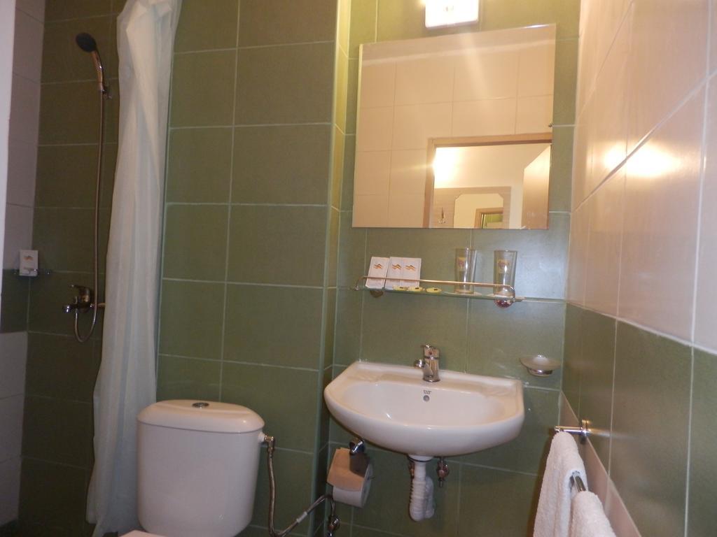Olimpia Supersnab Hotel Balchik Extérieur photo