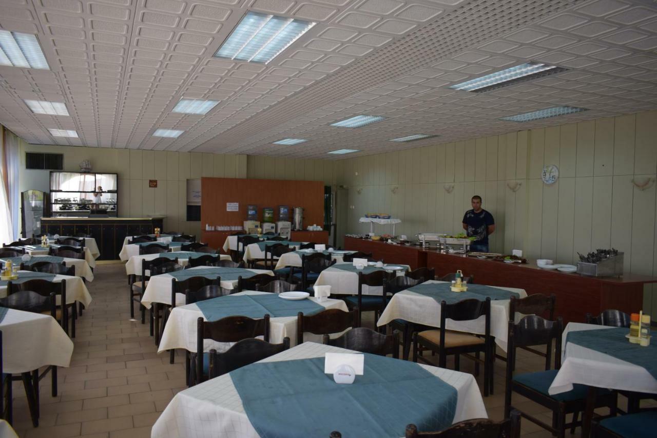 Olimpia Supersnab Hotel Balchik Extérieur photo